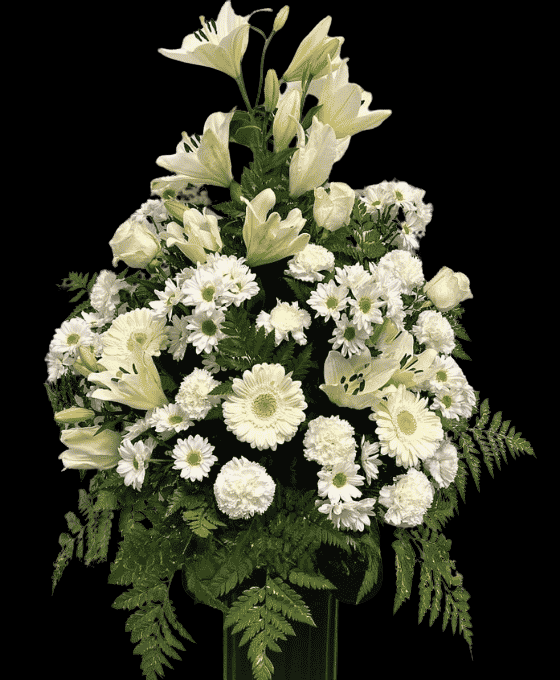 Centros funerarios en Sevilla con flores frescas